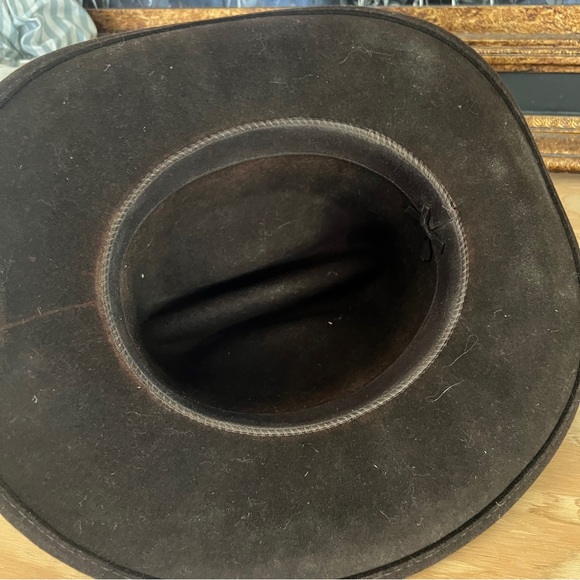 Classic Brown Fedora Hat - Picture 3 of 3